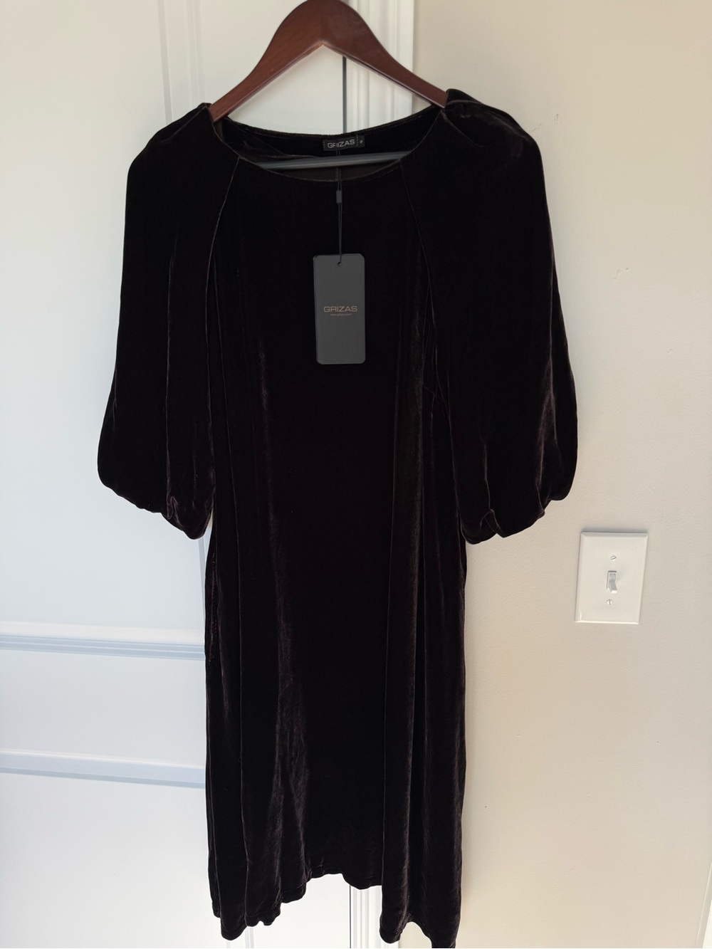 Grizas Puff Sleeve Velvet Dress NEW